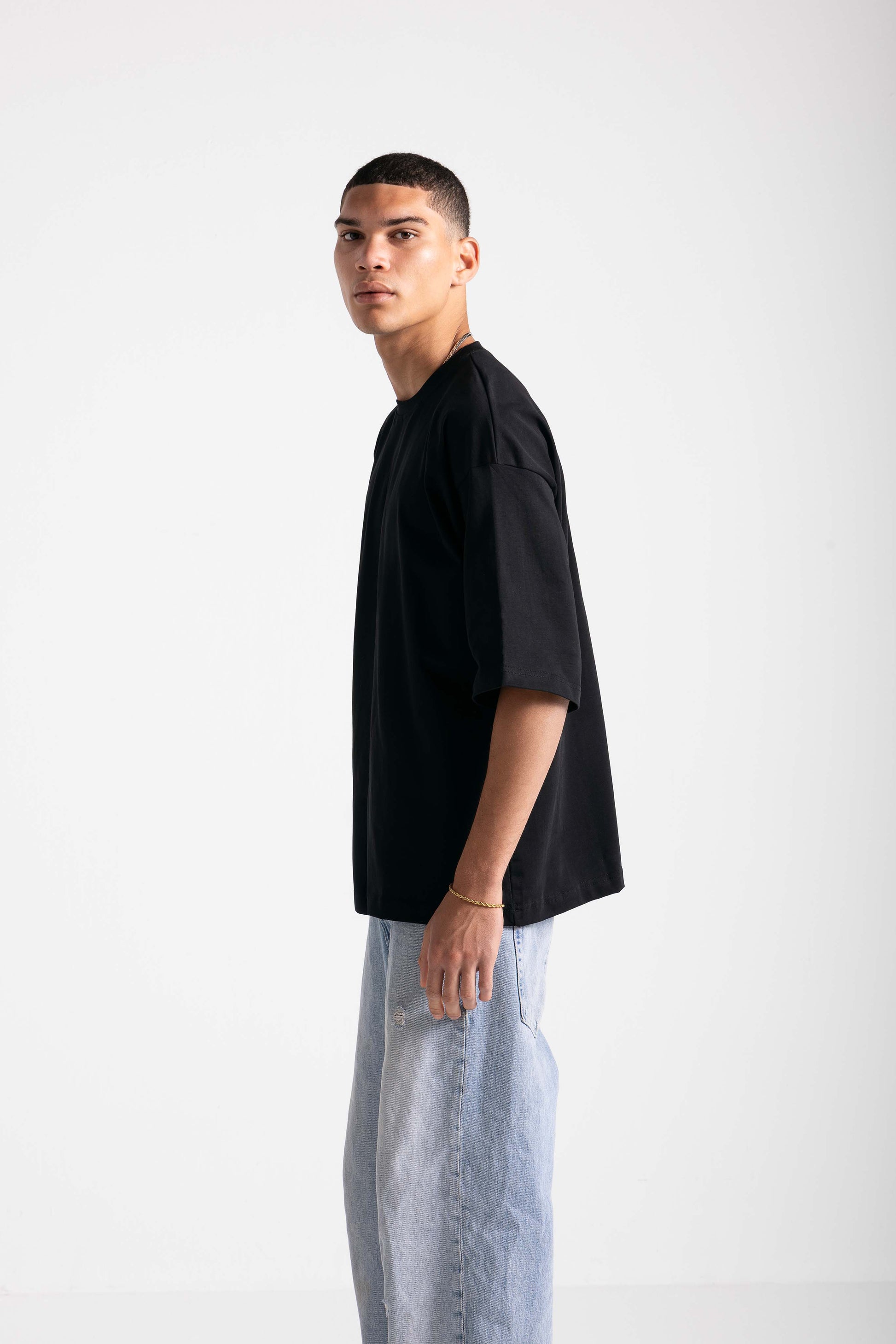 Oversized untchd Tee - Black