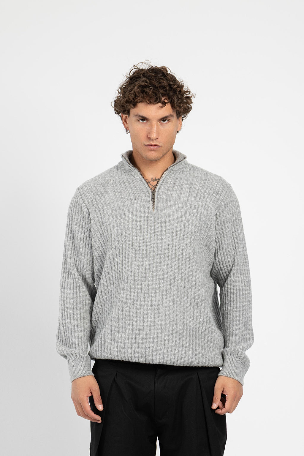Untchd Gray Quarter-Zip Knit Sweater
