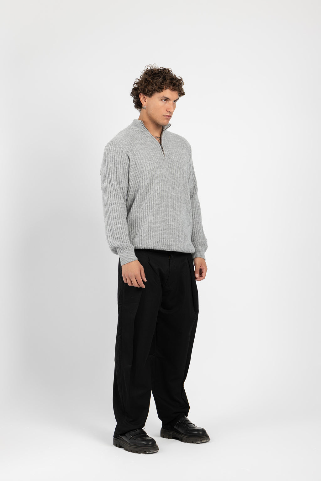 Untchd Gray Quarter-Zip Knit Sweater