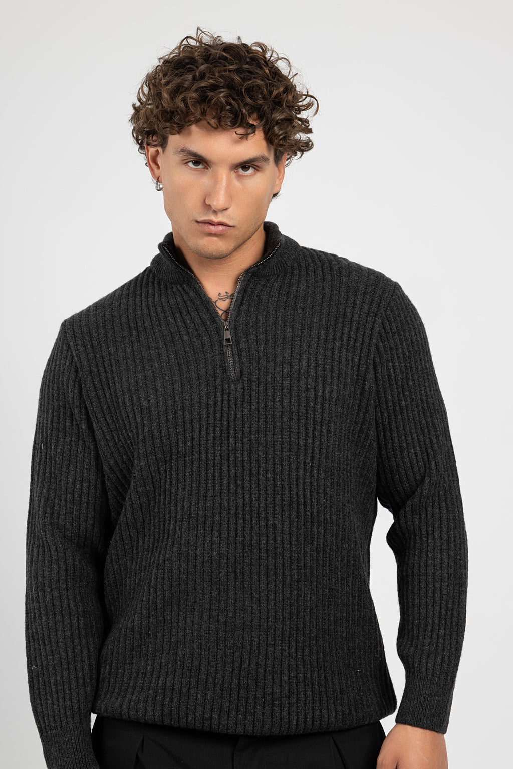 Untchd Dark Gray Quarter-Zip Knit Sweater