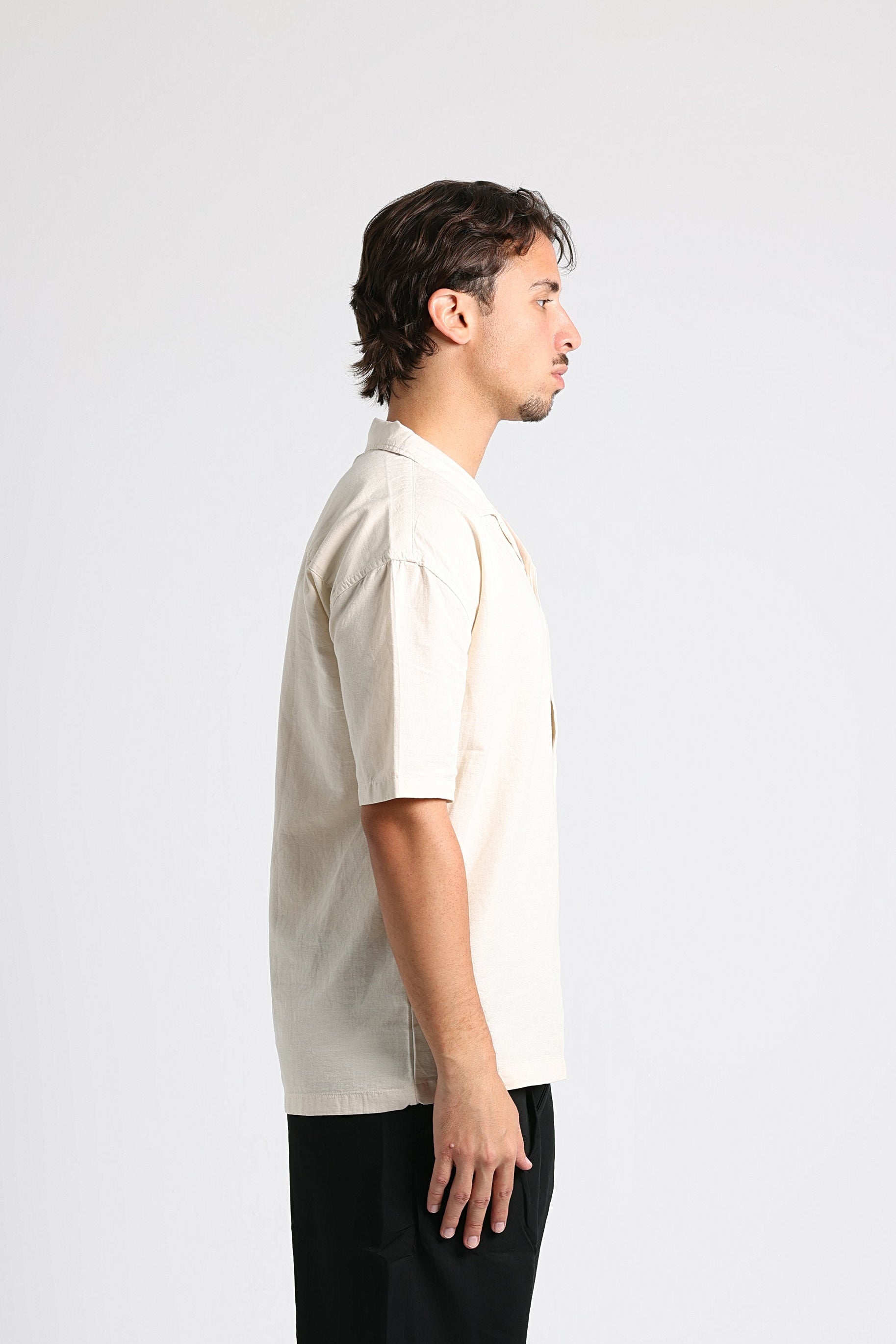 UNTCHD OFF-White Linen shirt