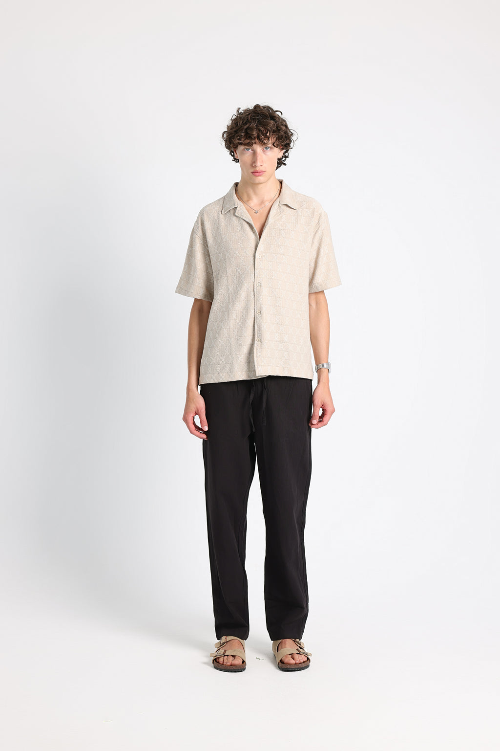 UNTCHD Beige Jacquard shirt