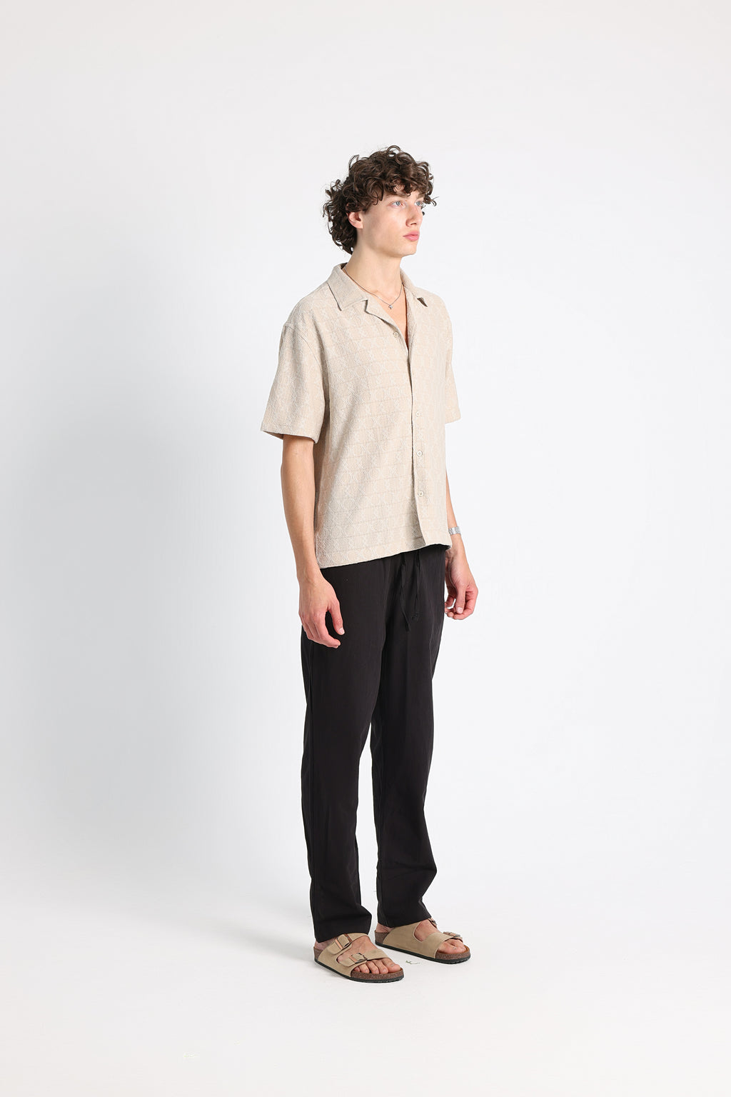 UNTCHD Beige Jacquard shirt