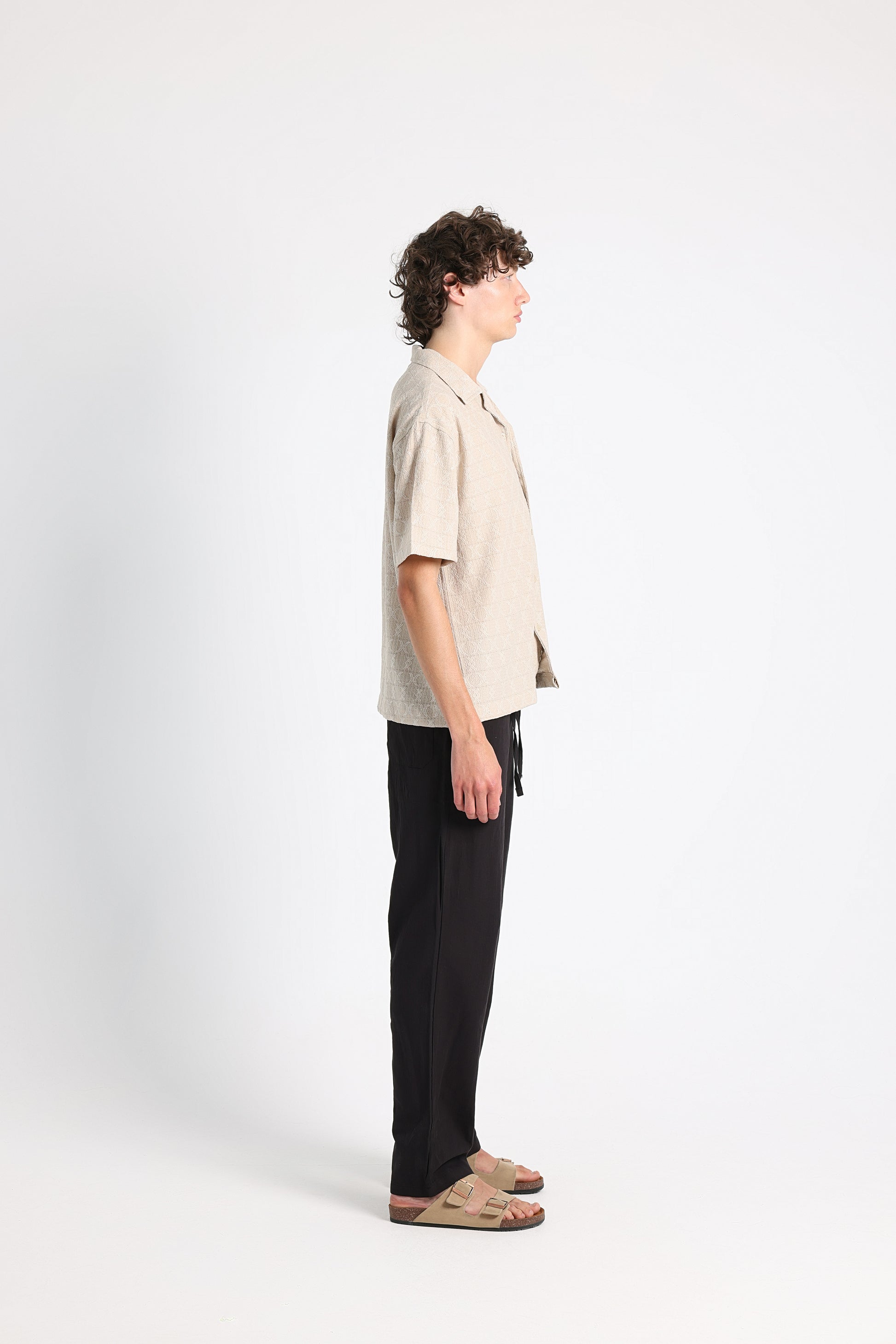 UNTCHD Beige Jacquard shirt