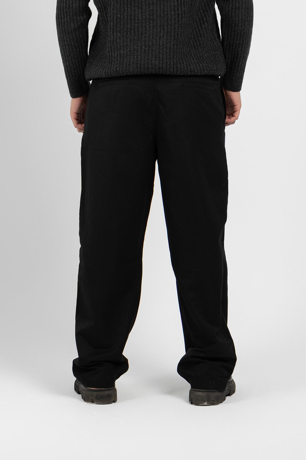 Untchd Black Wide Leg Pleated Pants